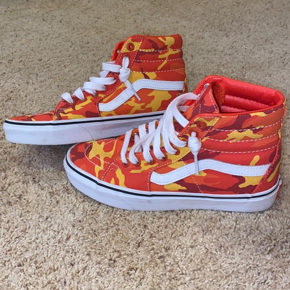 Vans - Picture 1 of 2